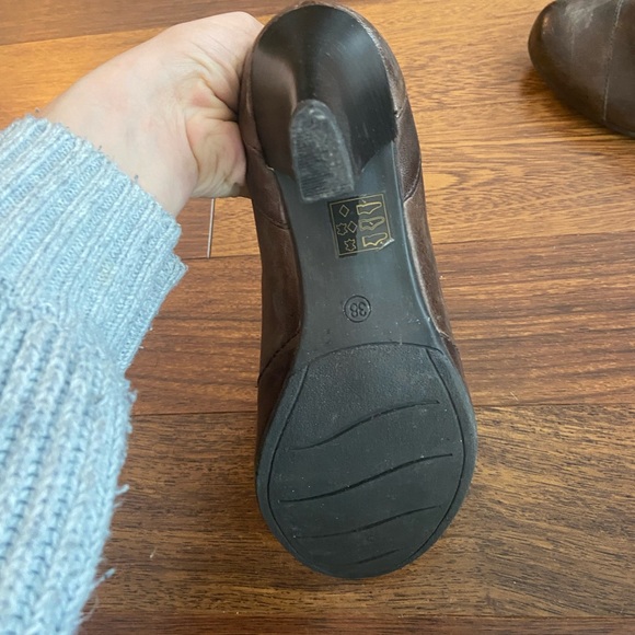 Aldo Brown Heeled Boots - Picture 4 of 4